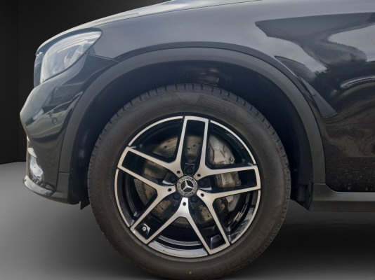 MERCEDES-BENZ GLC 300 AMG 4Matic - 8