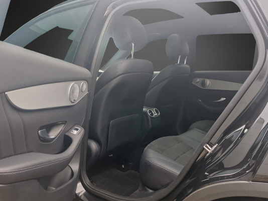 MERCEDES-BENZ GLC 300 AMG 4Matic - 12