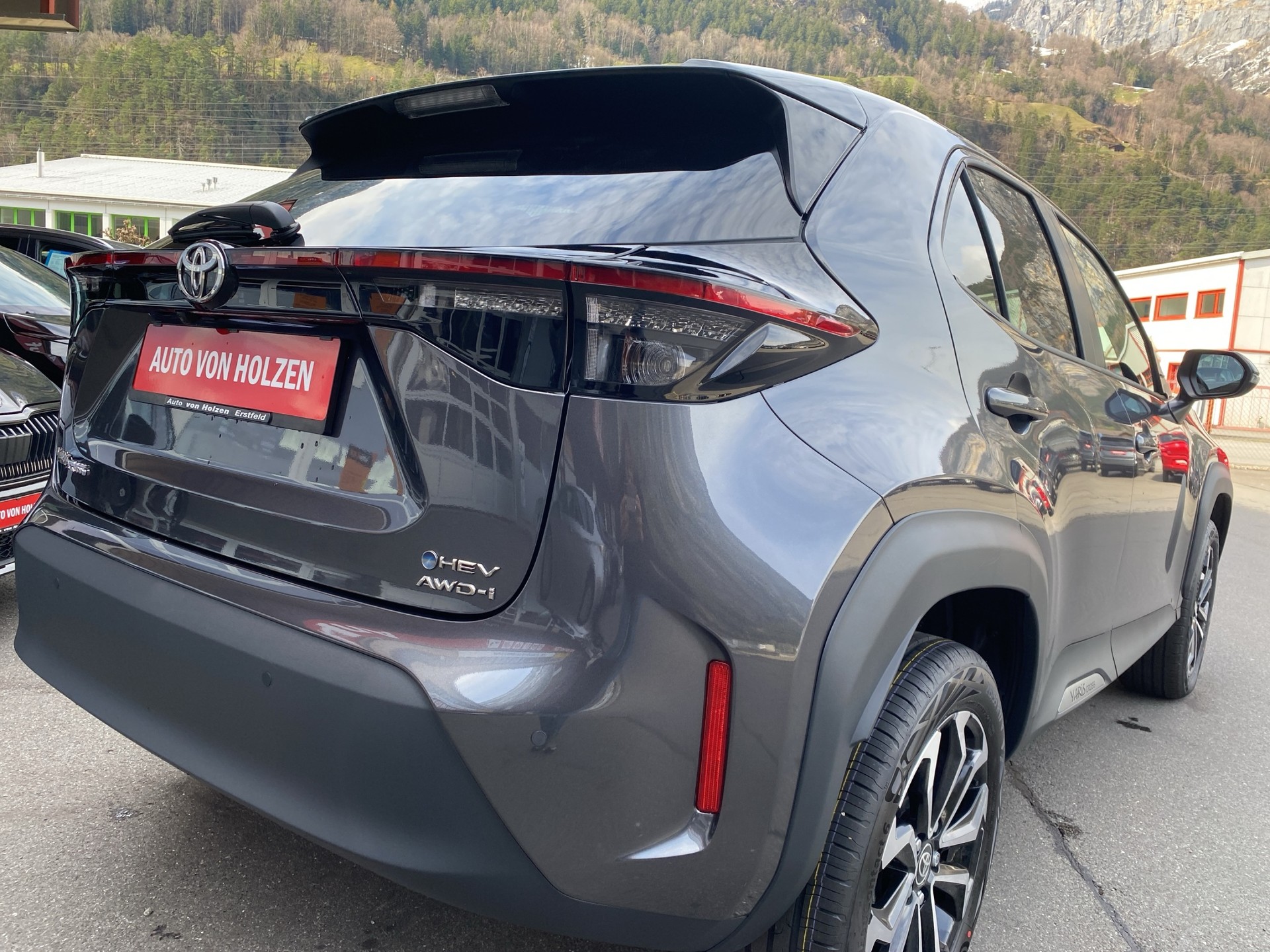 TOYOTA Yaris Cross 1.5 Trend AWDi e-CVT - 24