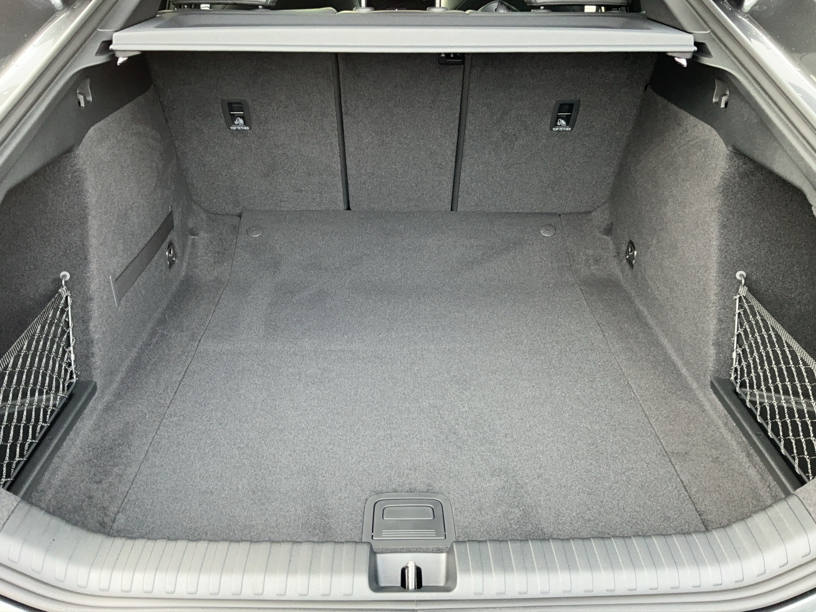 AUDI S6 Sportback e-tron quattro - 12