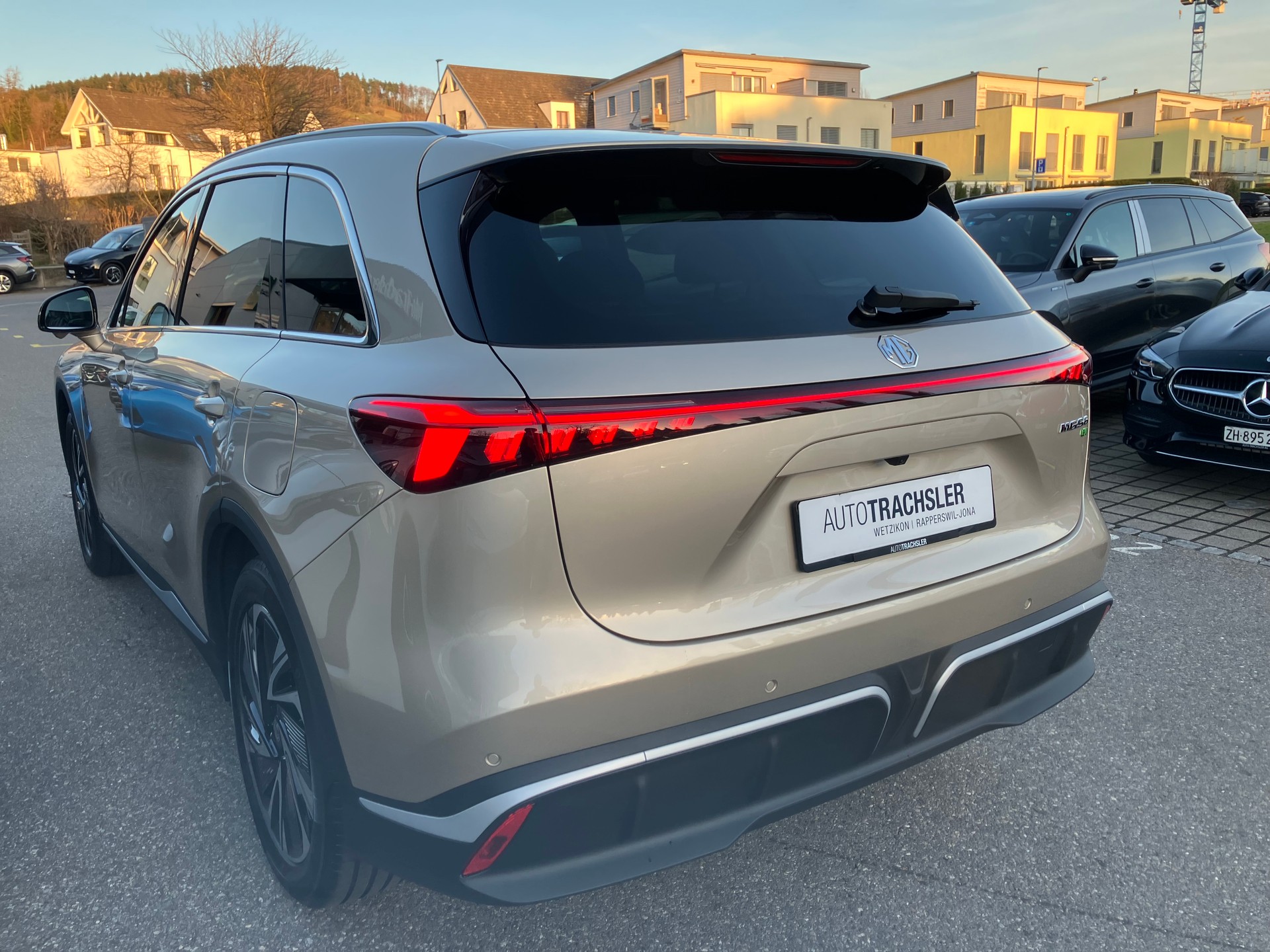 MG S6 EV 77kWh Luxury AWD - 5