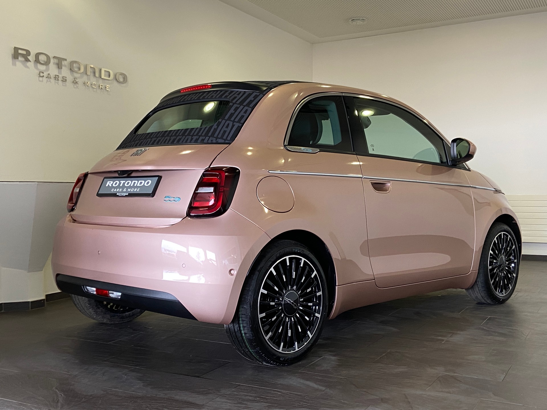 FIAT 500 C electric 87 kW La Prima - 4