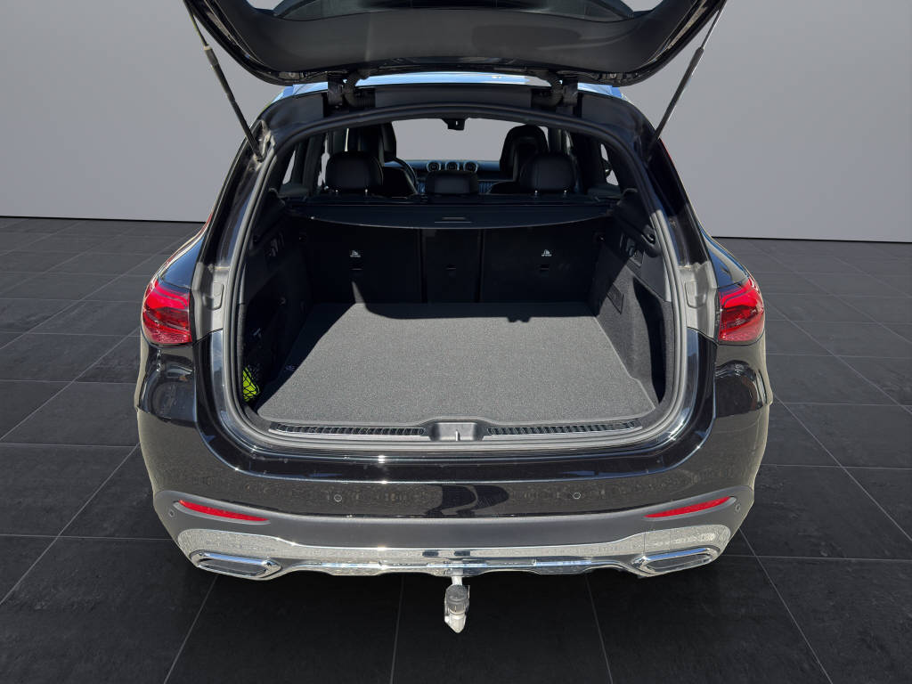 MERCEDES-BENZ GLC 300 AMG Line 4matic - 17