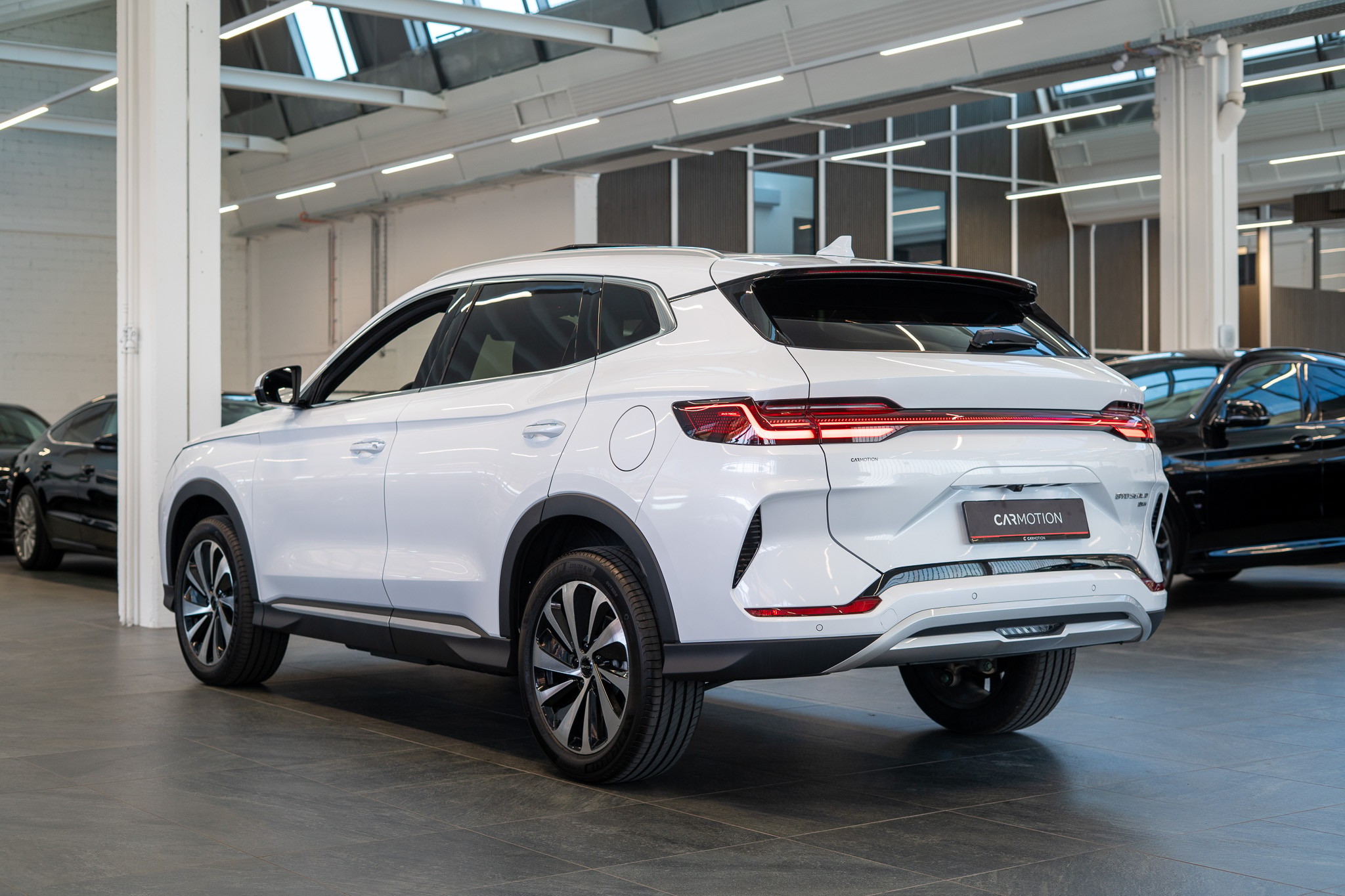 Seal U DM-i Design AWD / Panorama / Head-Up Display / 360 Kamera