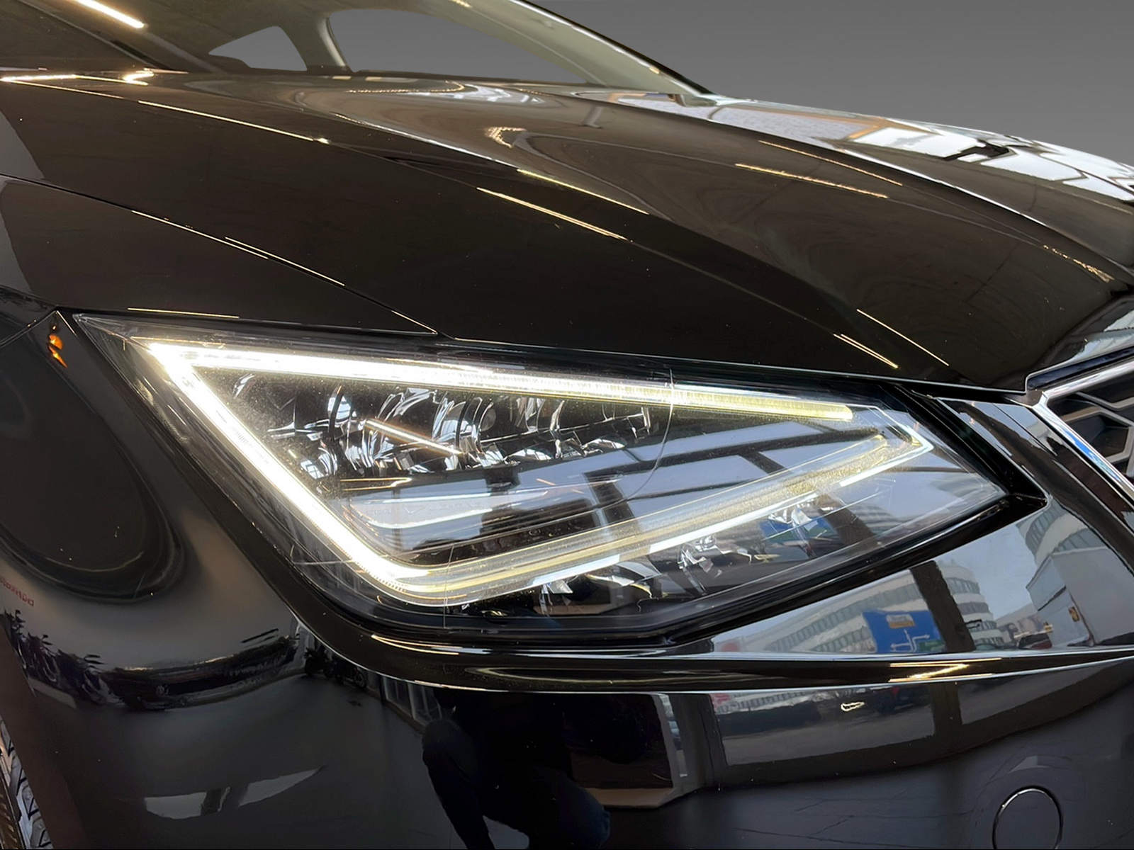 SEAT Ibiza 1.5 TSI Swiss FR - 11