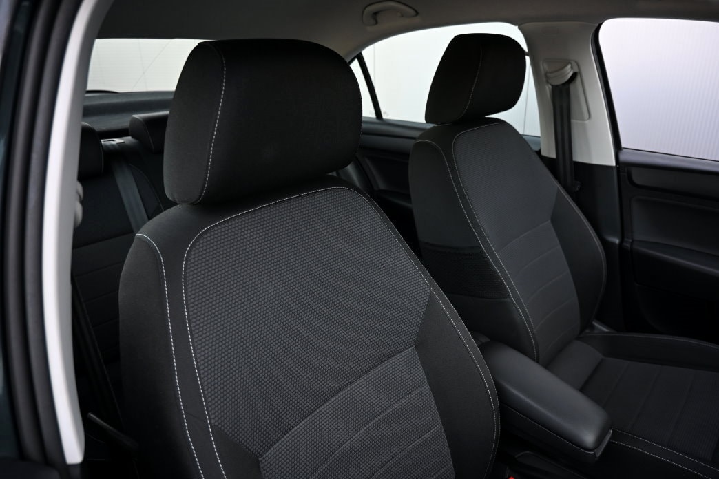 SKODA Rapid 1.4 TSI Elegance DSG - 6