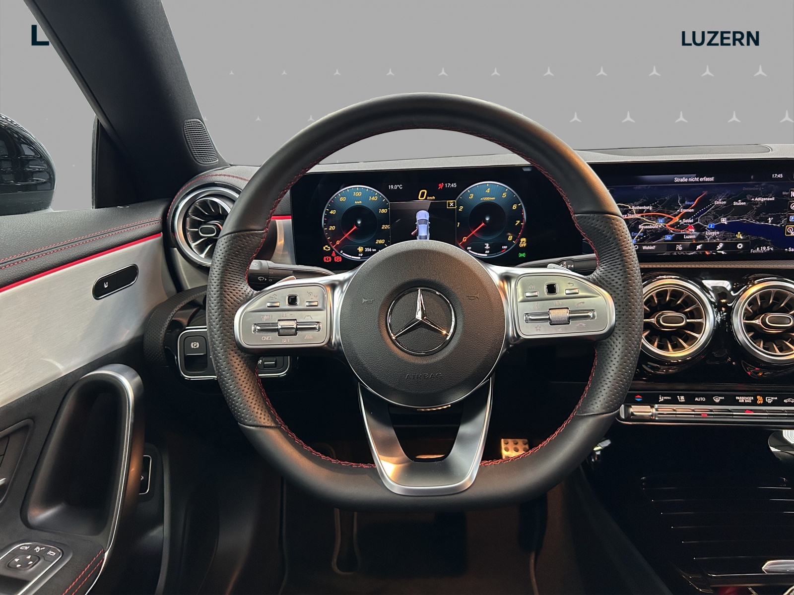MERCEDES-BENZ CLA 250 4Matic AMG Line 7G-DCT - 10