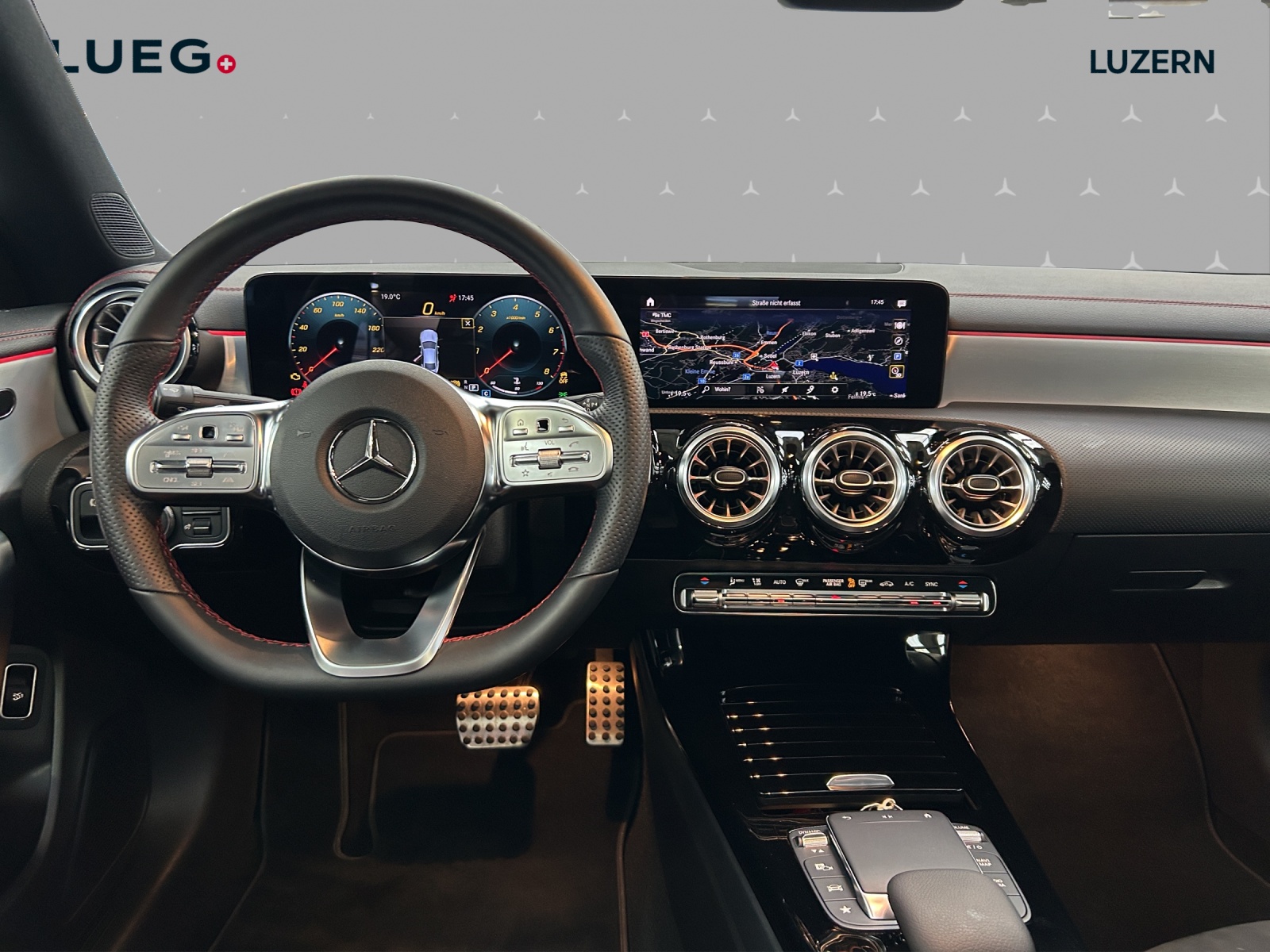 MERCEDES-BENZ CLA 250 4Matic AMG Line 7G-DCT - 11