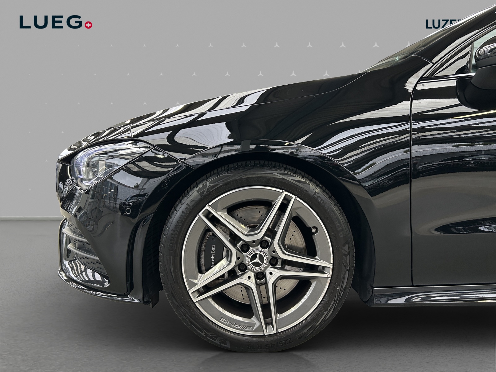 MERCEDES-BENZ CLA 250 4Matic AMG Line 7G-DCT - 7