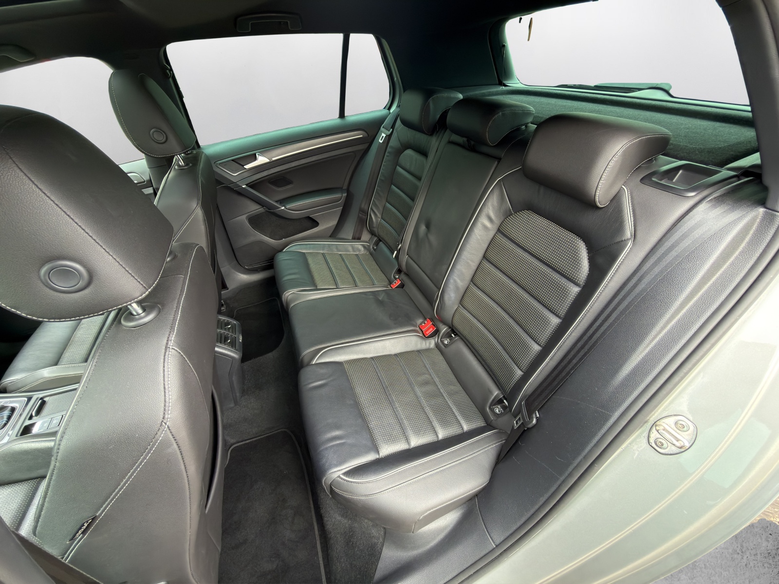 VW Golf 1.4 TSI GTE DSG - 11