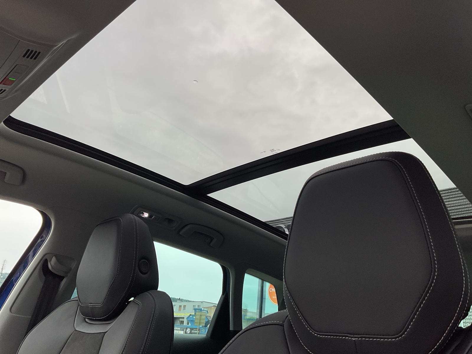 SKODA Karoq 1.5 TSI Dynamic DSG - 15