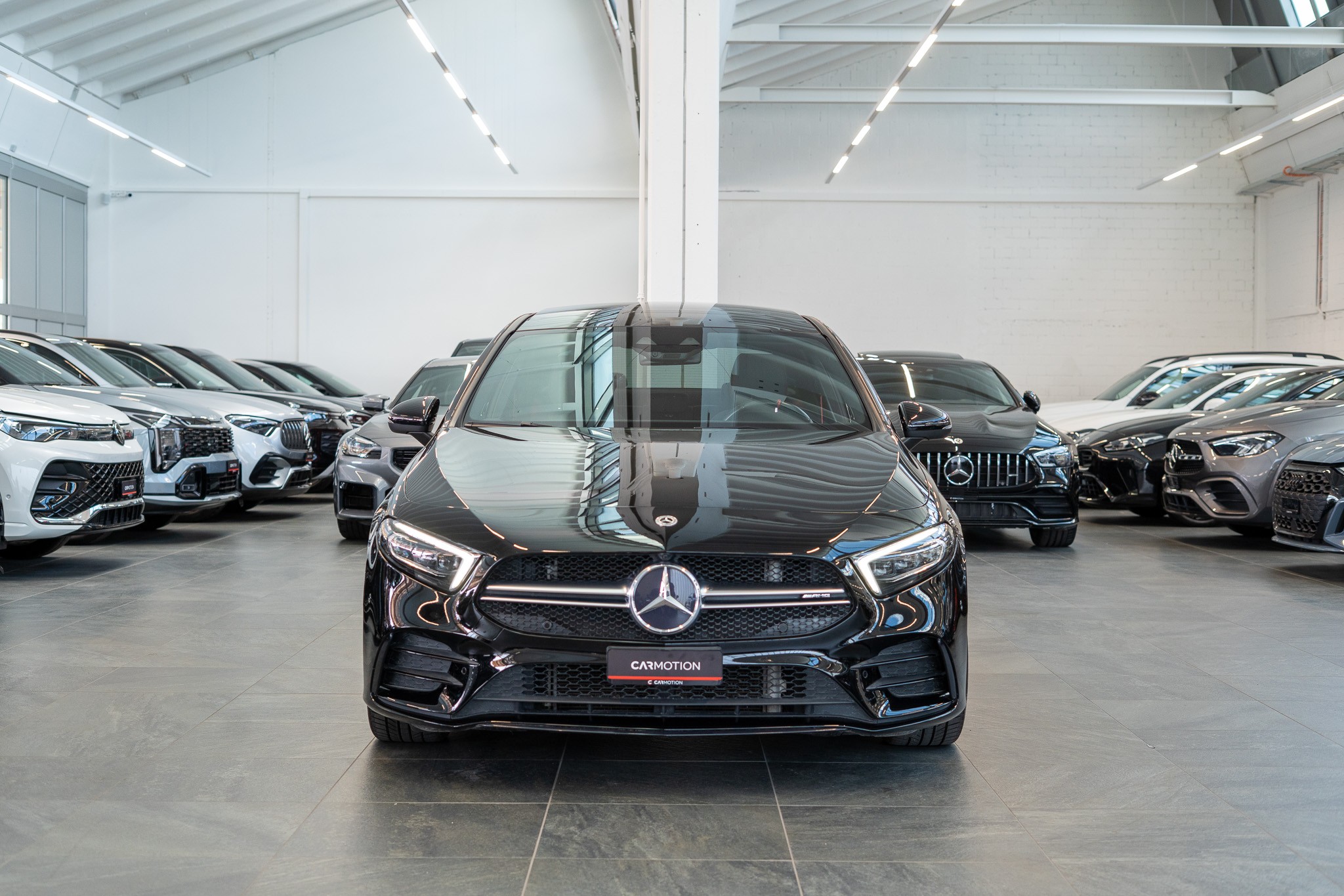 A 35 AMG 4matic Limousine / Panorama-Schiebedach / Burmester / Ambiente-Beleuchtung