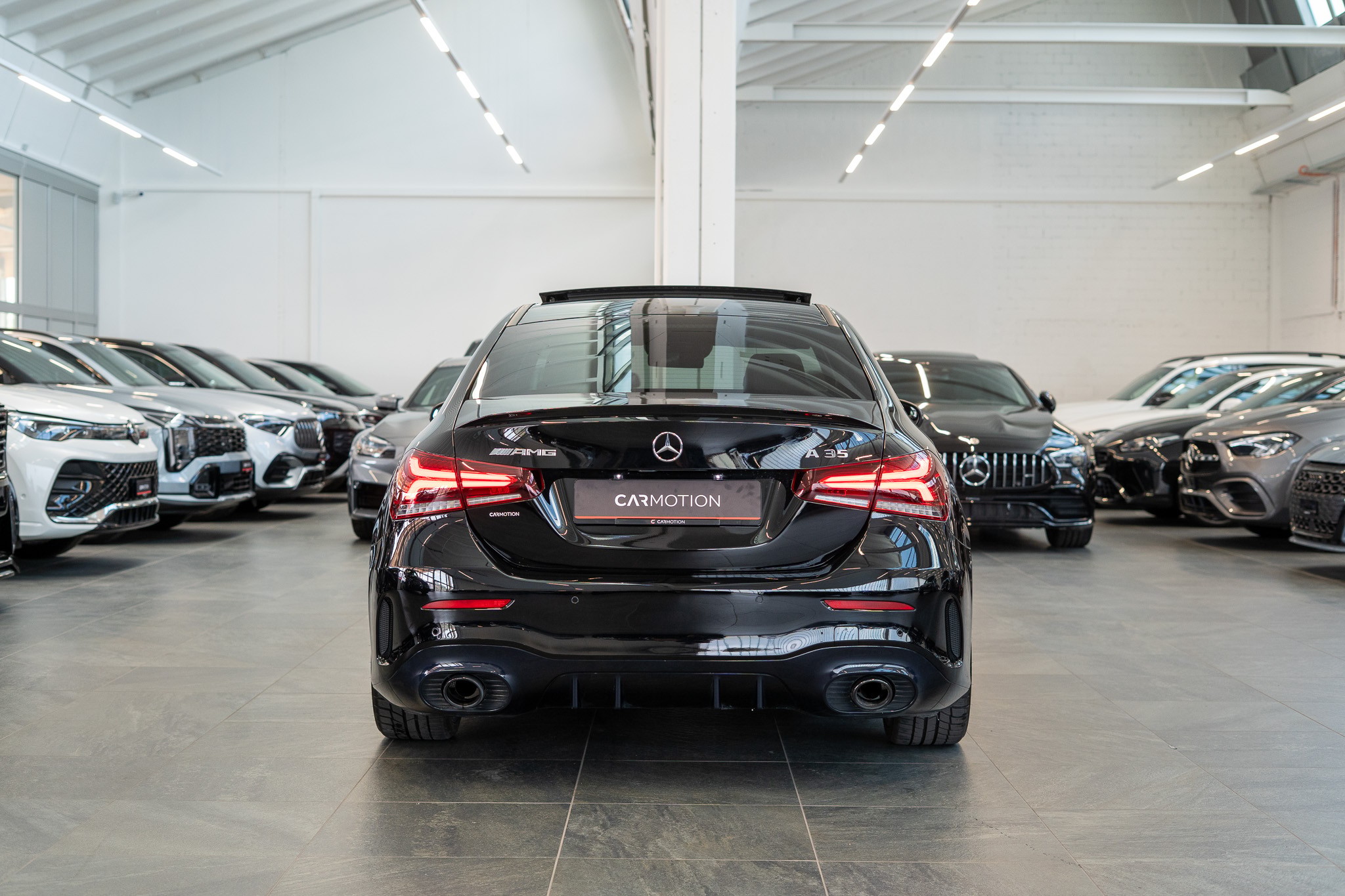 A 35 AMG 4matic Limousine / Panorama-Schiebedach / Burmester / Ambiente-Beleuchtung