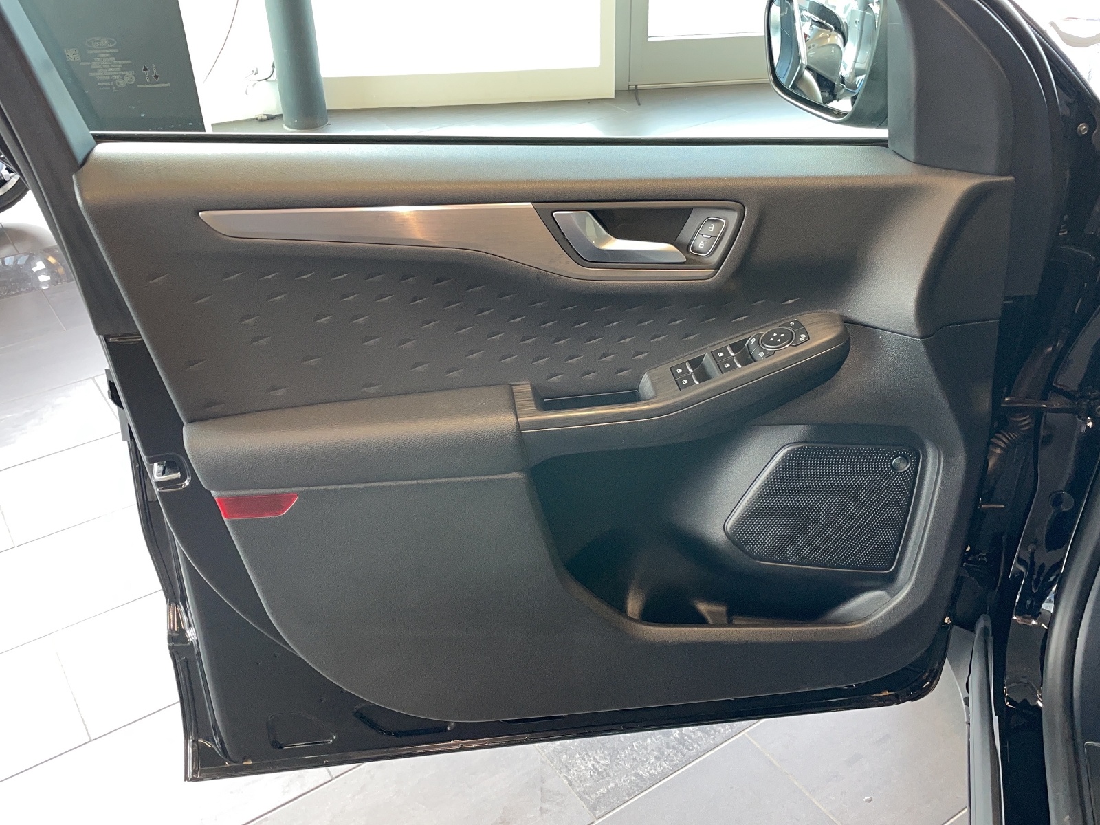 FORD Kuga 2.0 EcoBlue Hybrid Titanium X - 11