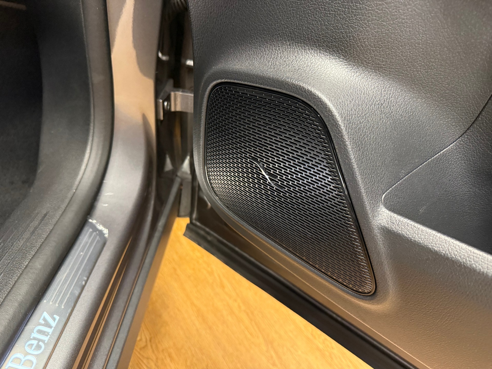 MERCEDES-BENZ GLA 250 4M - AMG / Rückfahrkamera / Multibeam LED / Easy-Pack Heckklappe - 14