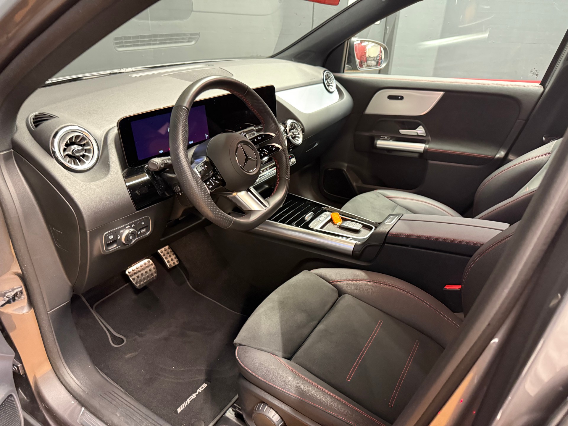 MERCEDES-BENZ GLA 250 4M - AMG / Rückfahrkamera / Multibeam LED / Easy-Pack Heckklappe - 16
