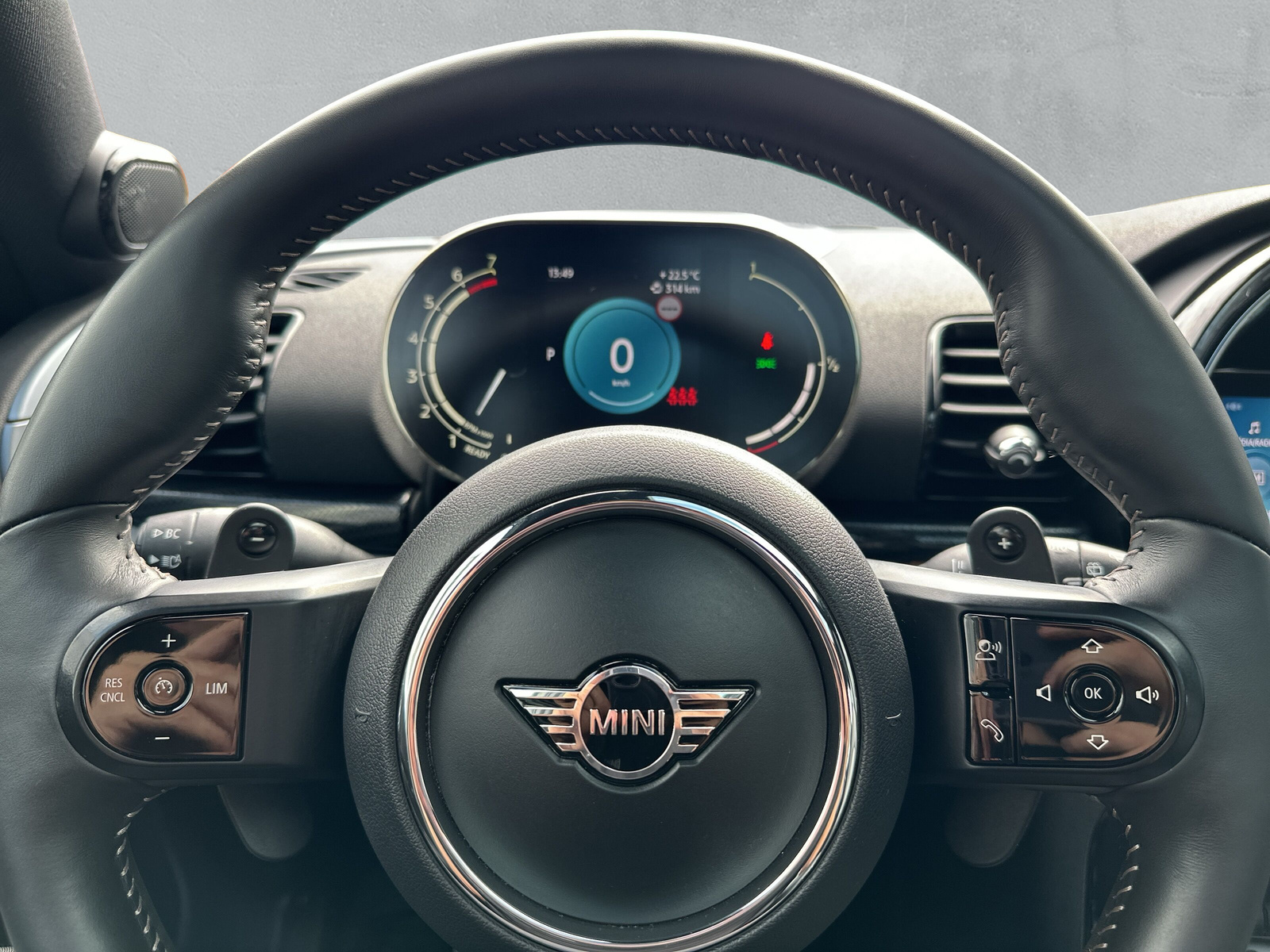 MINI Clubman Cooper S Tra ALL4 - 18