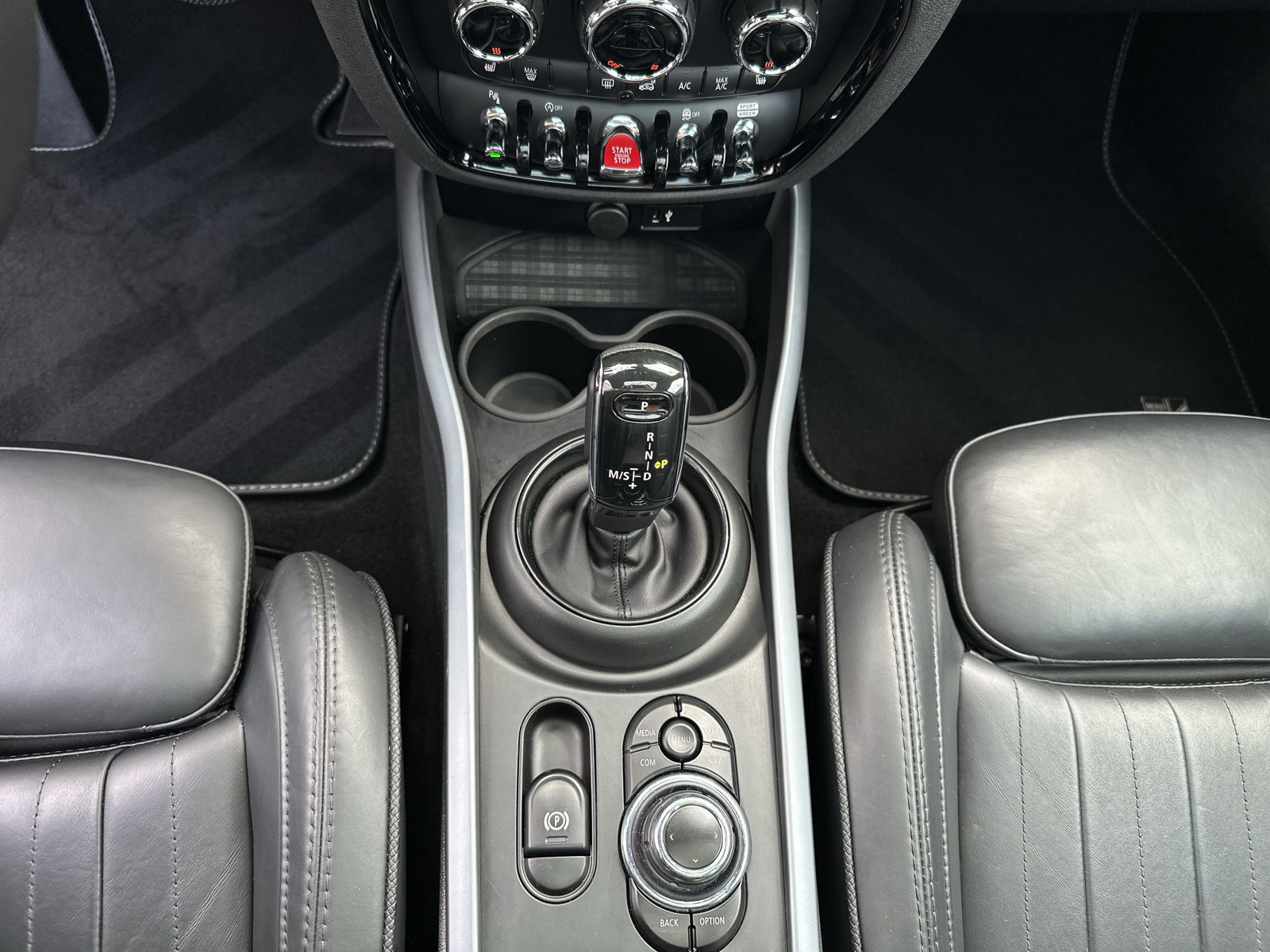 MINI Clubman Cooper S Tra ALL4 - 22