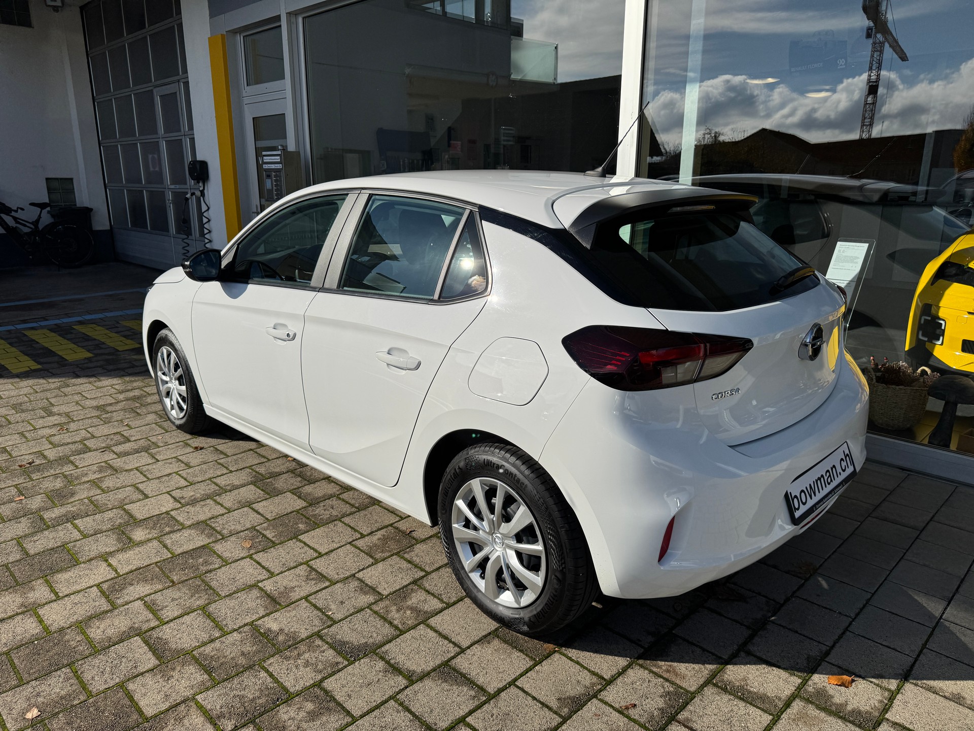 OPEL Corsa 1.2 TP Edition - 2