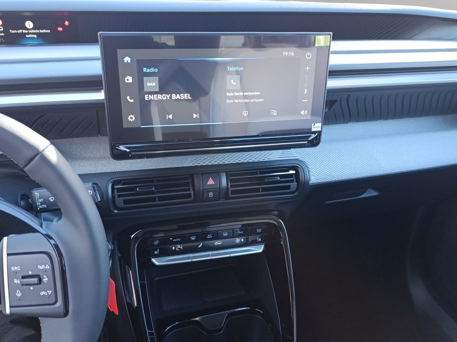 CITROEN e-C3 44kWh Plus - 8