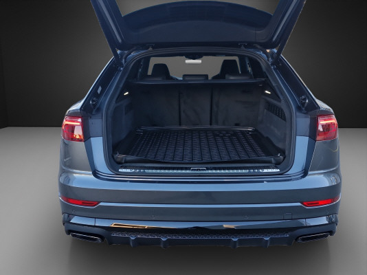 AUDI Q8 55 TFSI e quattro PHEV - 8