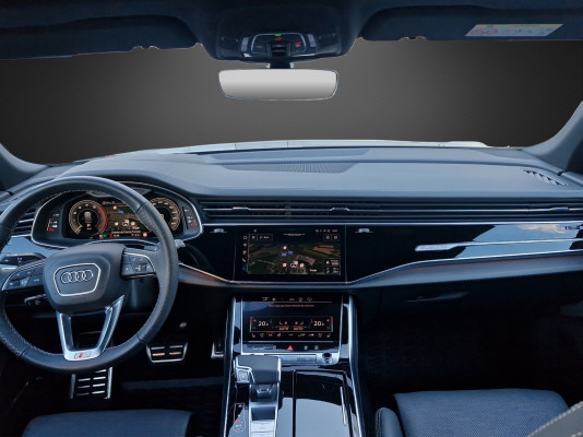 AUDI Q8 55 TFSI e quattro PHEV - 9