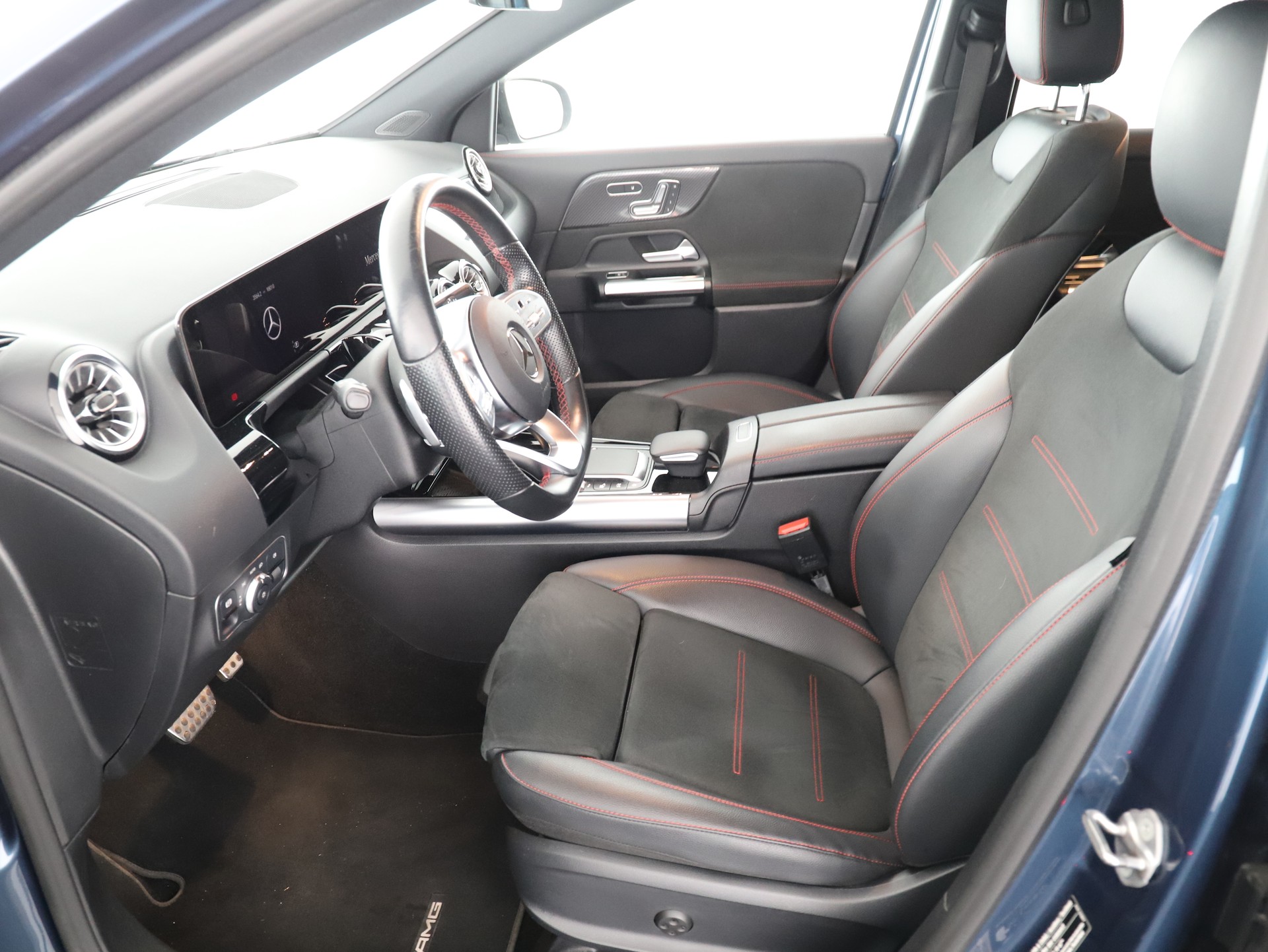 MERCEDES-BENZ GLA 250 AMG Line 4Matic - 10