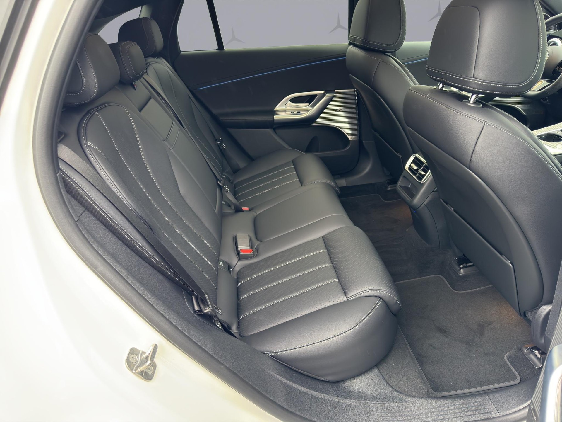 MERCEDES-BENZ GLC 400 4matic - 17