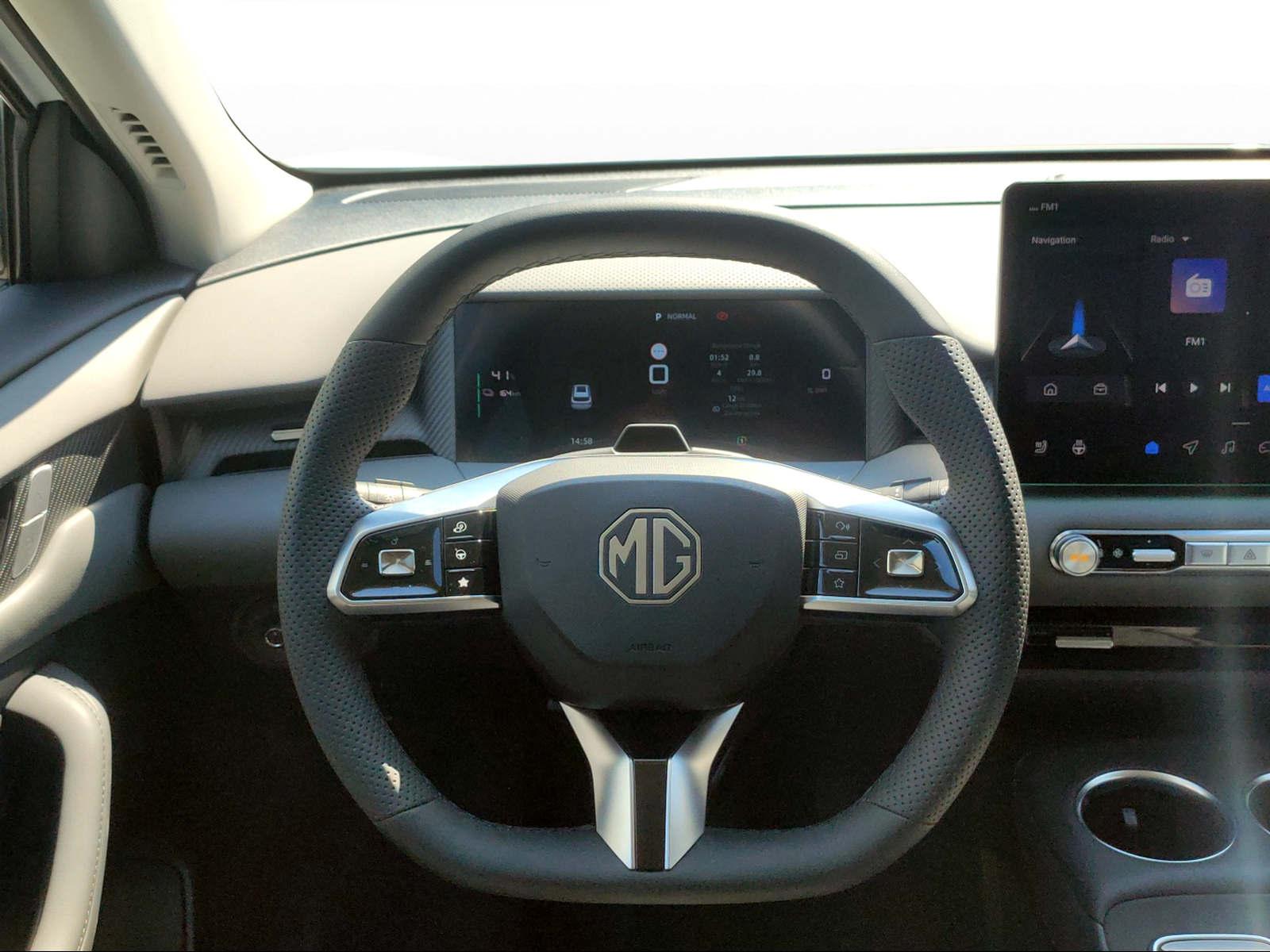 MG S5 EV 64 kWh Luxury - 11