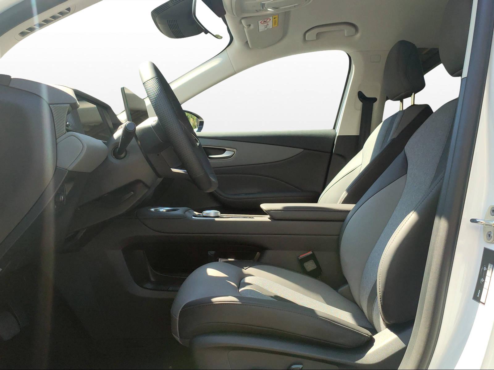 MG S5 EV 64 kWh Luxury - 9