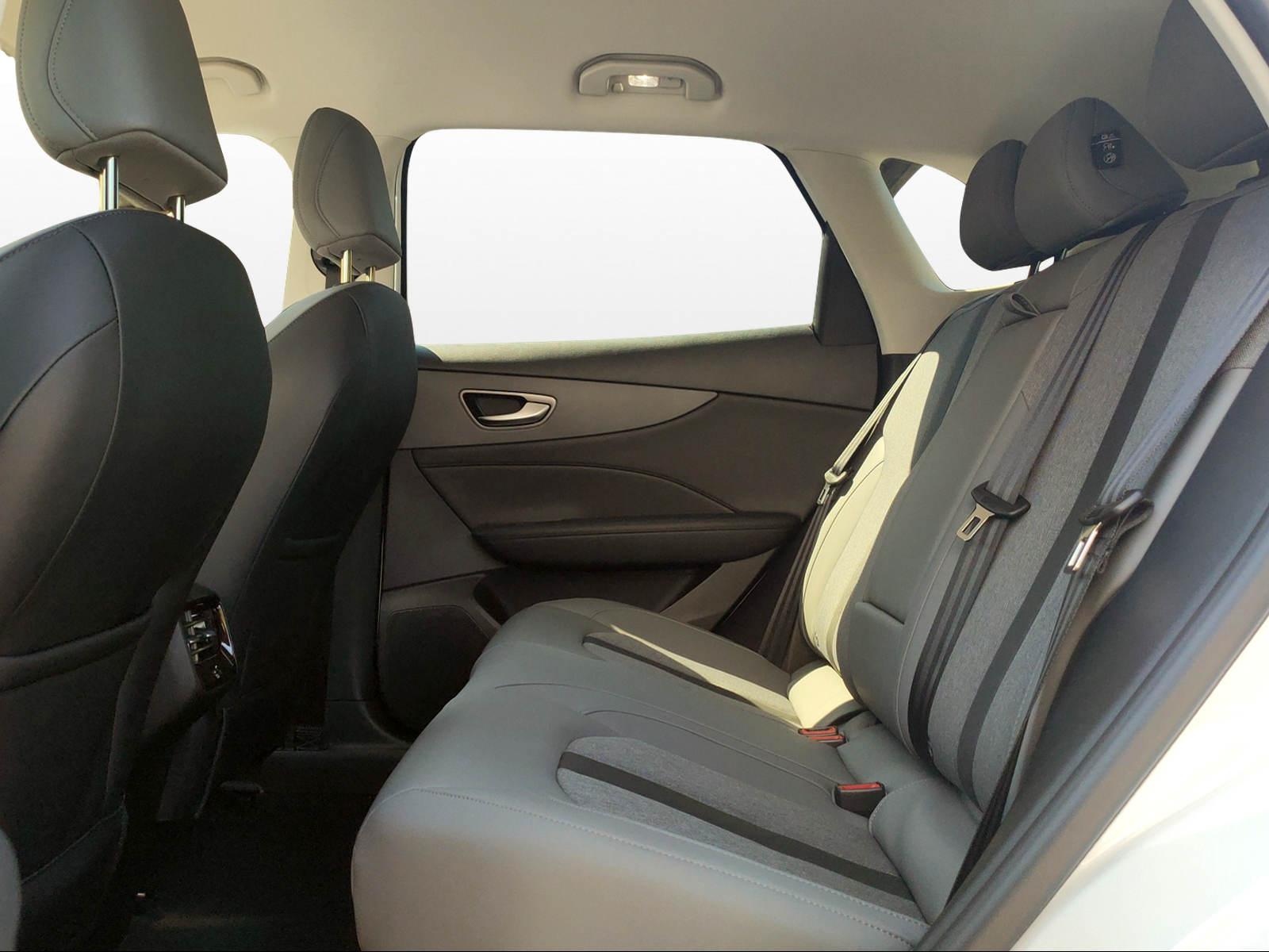 MG S5 EV 64 kWh Luxury - 13