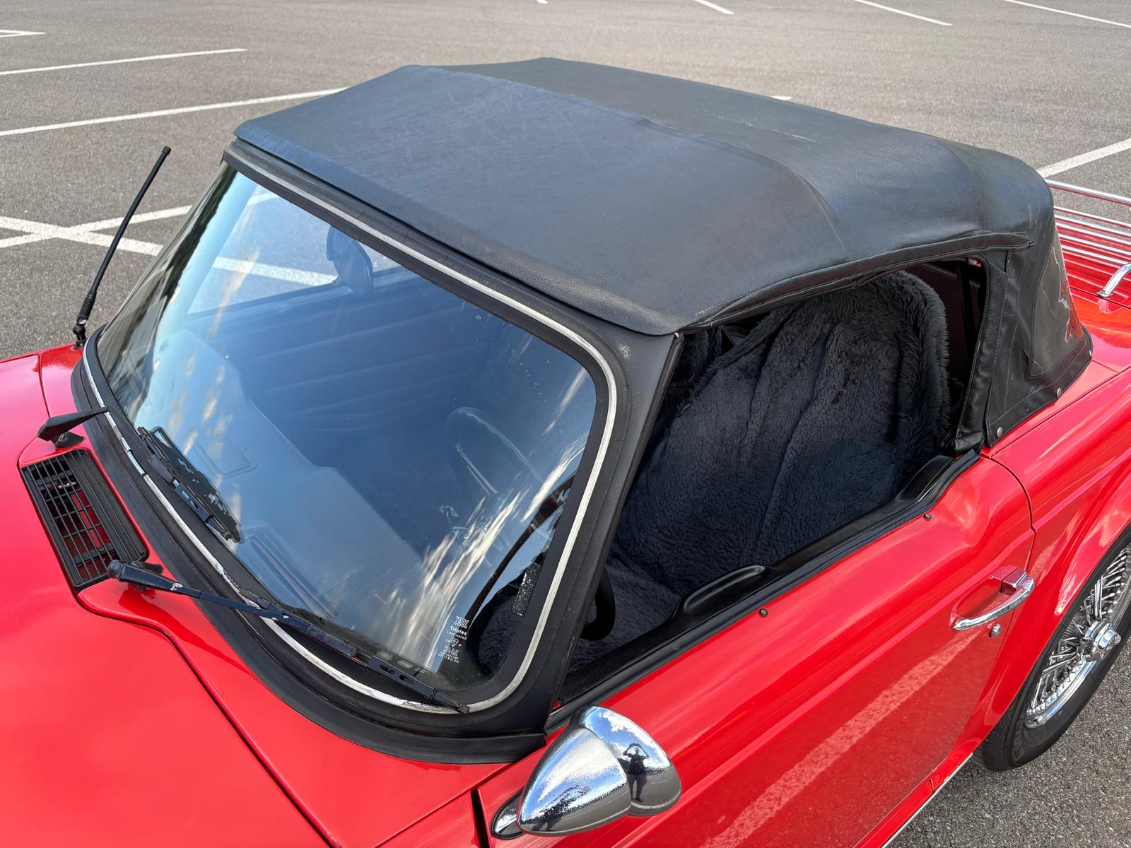 TRIUMPH Cabriolet - 8