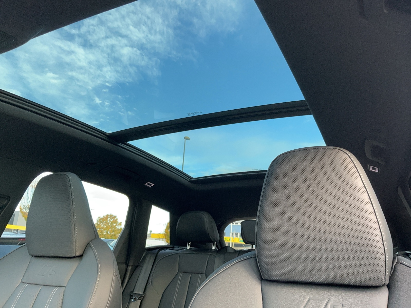 AUDI SQ6 e-tron quattro - 13