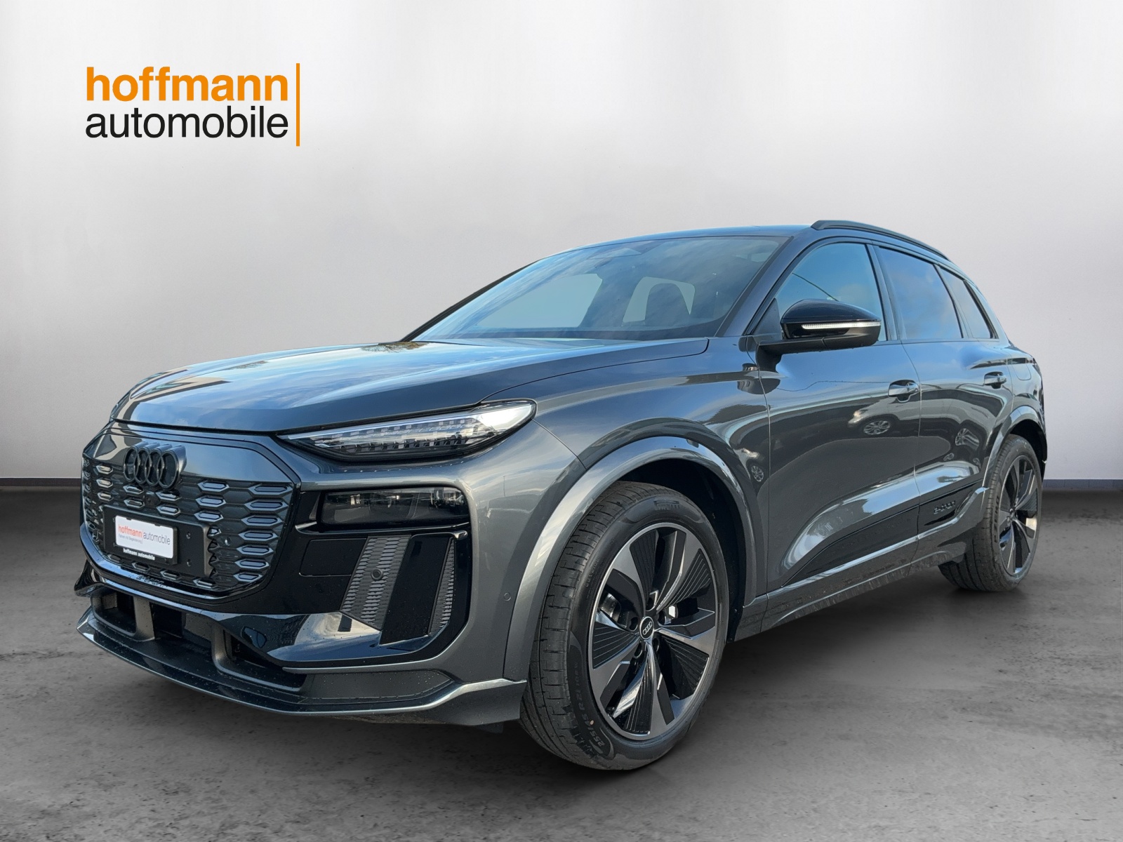 AUDI SQ6 e-tron quattro