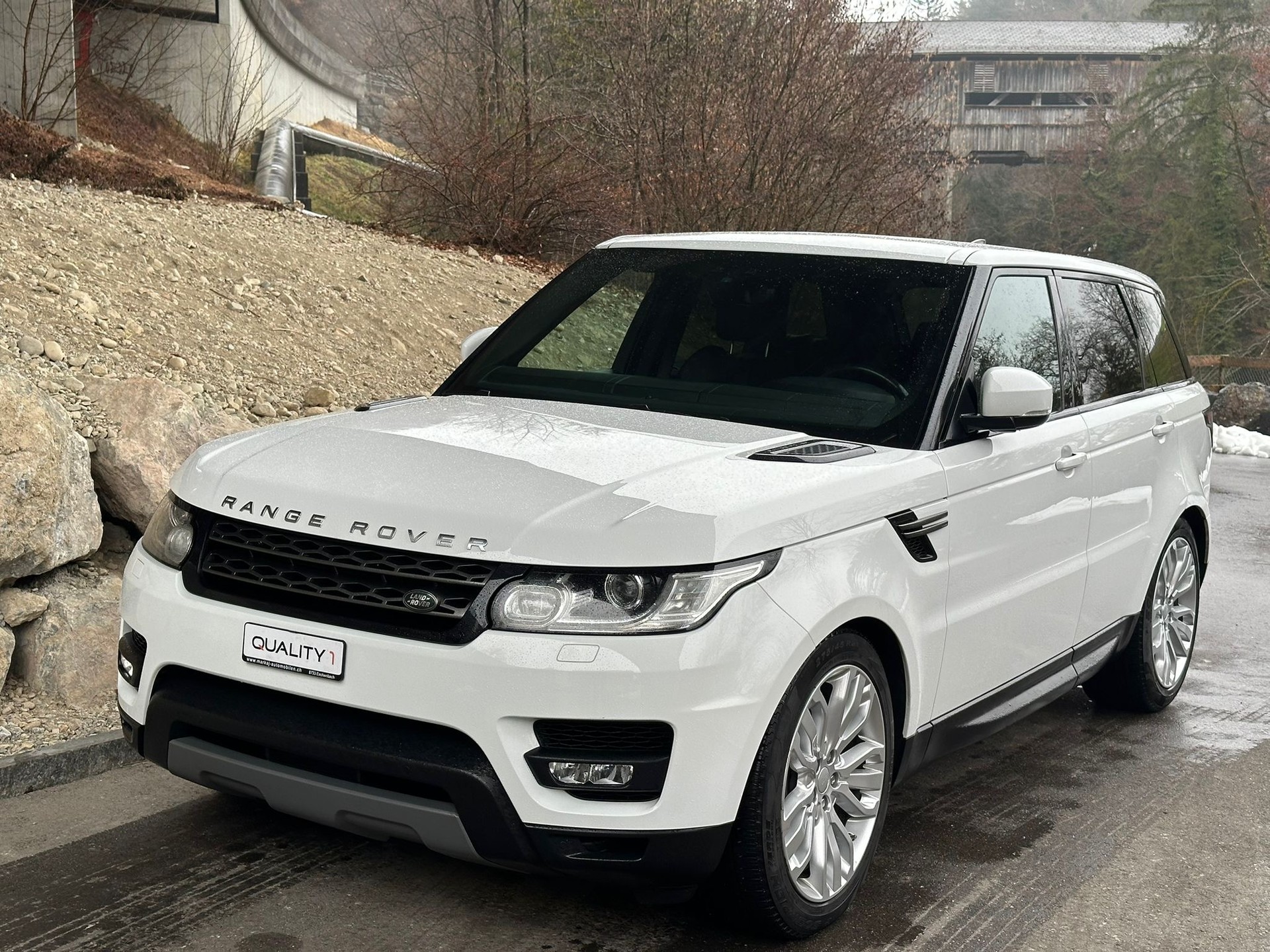 LAND ROVER Range Rover Sport 2.0 SD4 SE Automatic