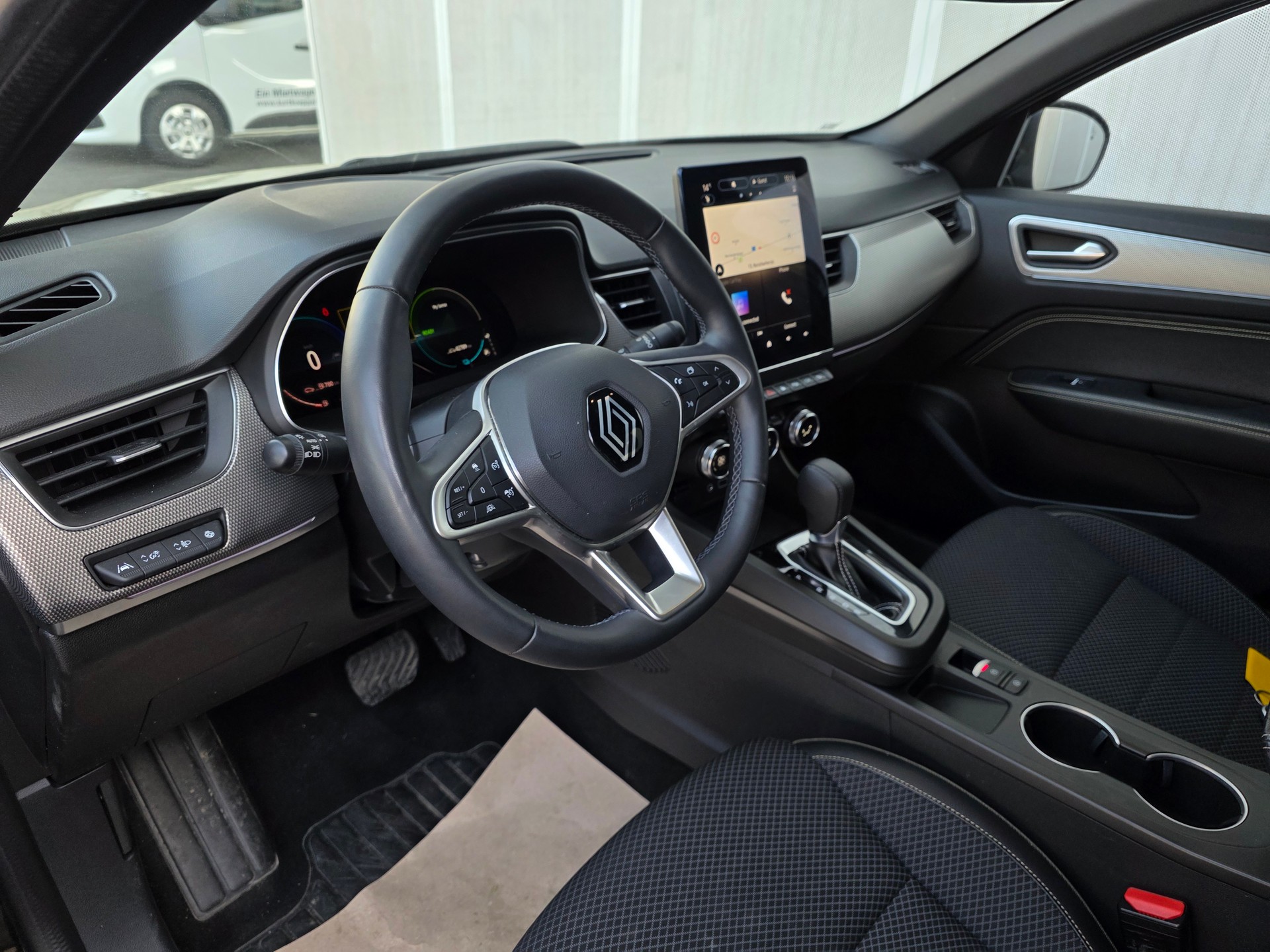 RENAULT Arkana 1.6 E-Tech Techno - 7