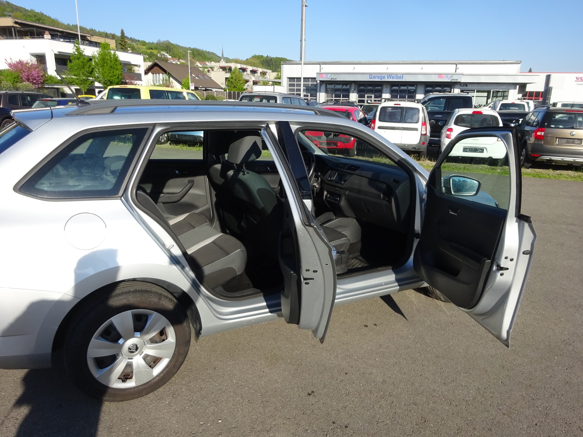 SKODA Fabia 1.2 TSI Ambition - 4