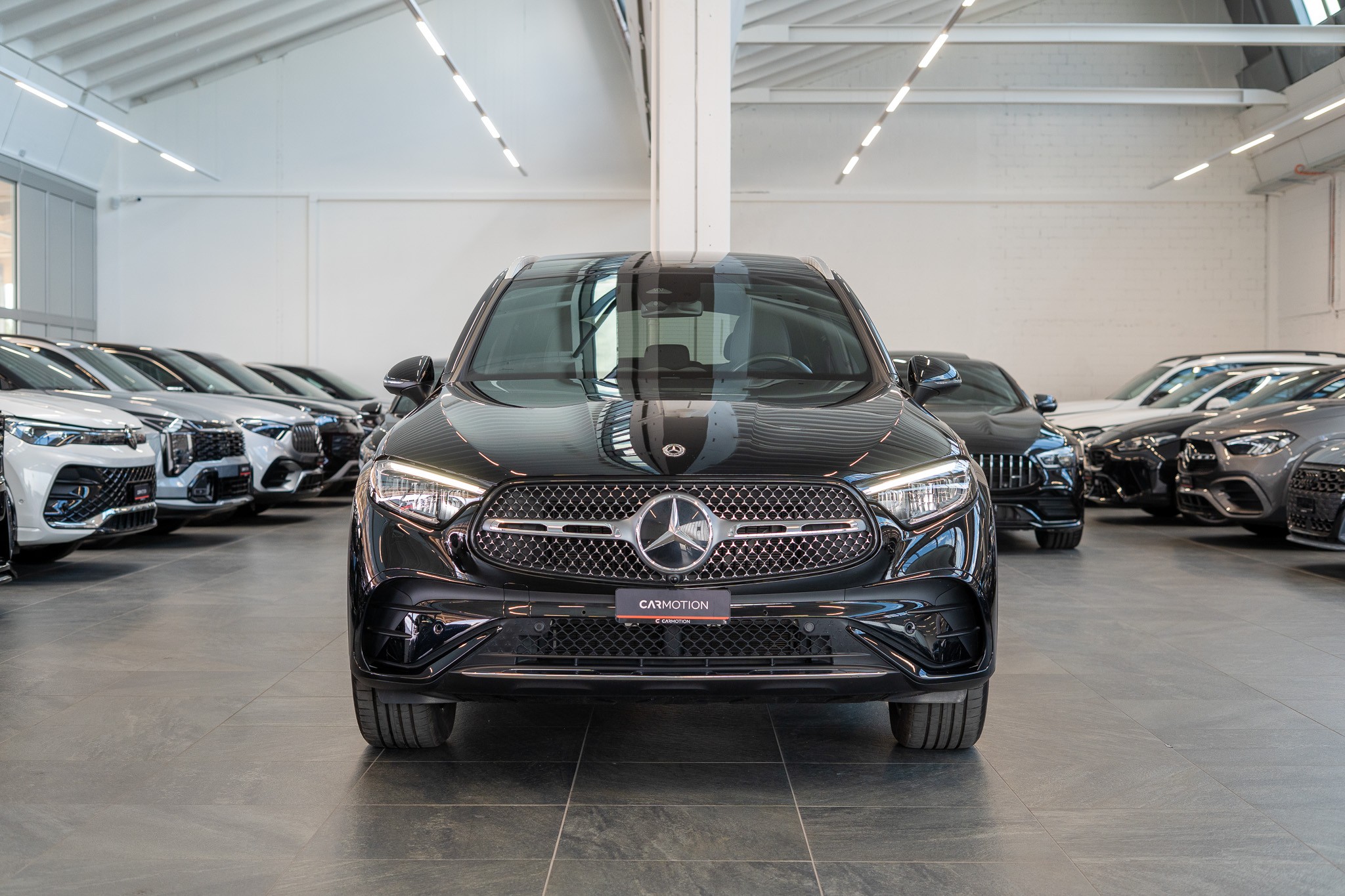 GLC 220 d AMG Line 4matic / Panorama-Schiebedach / Ambiente-Beleuchtung / Sitzheizung