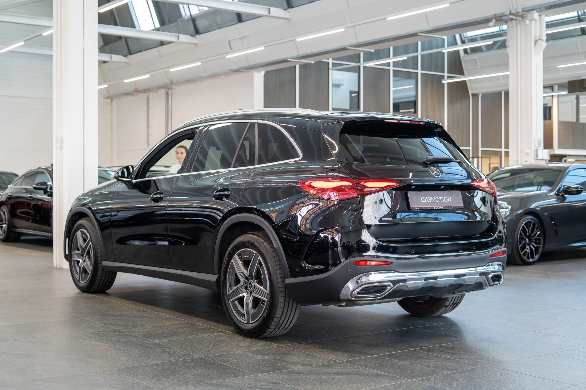 GLC 220 d AMG Line 4matic / Panorama-Schiebedach / Ambiente-Beleuchtung / Sitzheizung