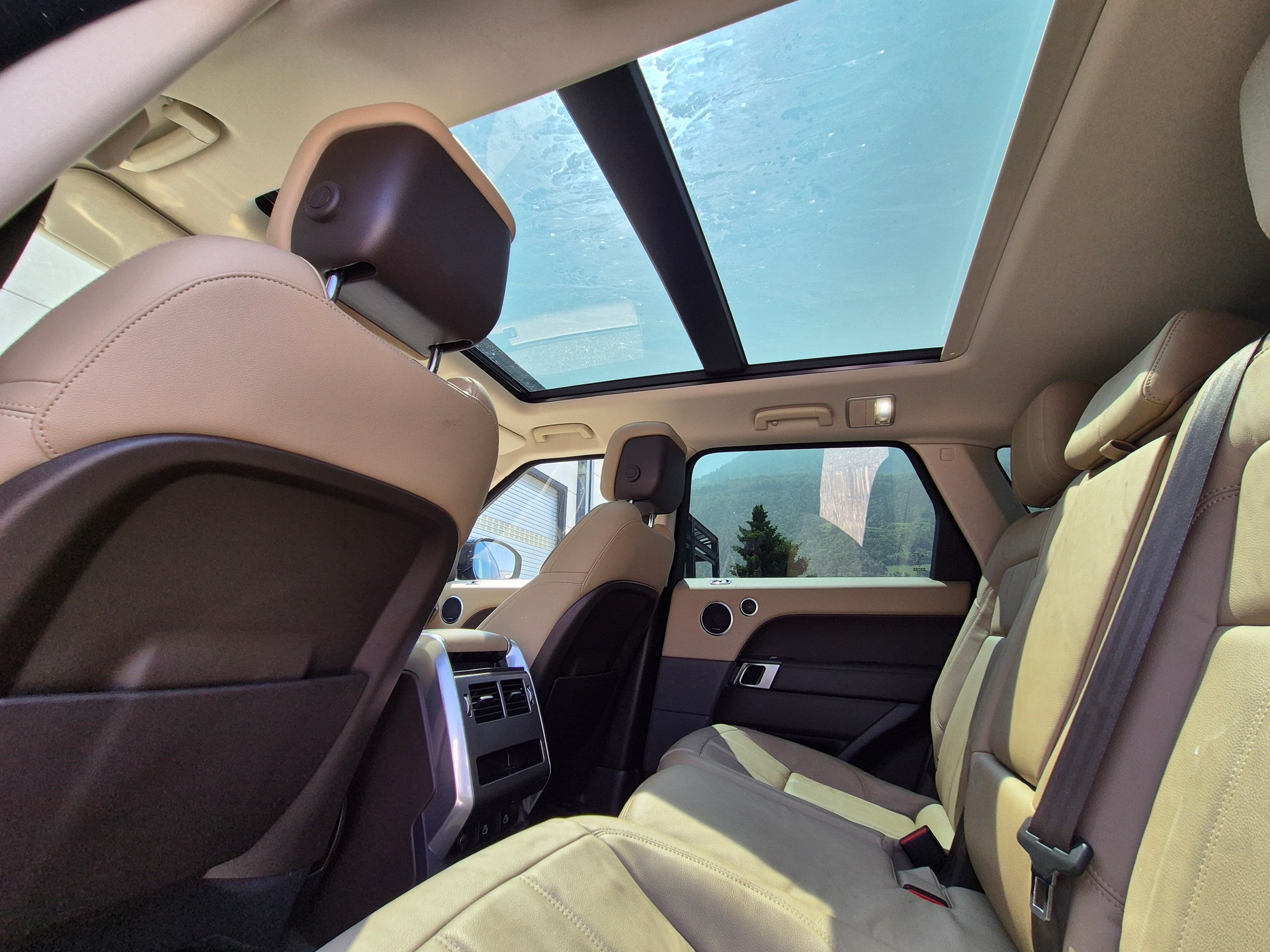 LAND ROVER Range Rover Sport D300 3.0D I6 MHEV SE Automatic - 8