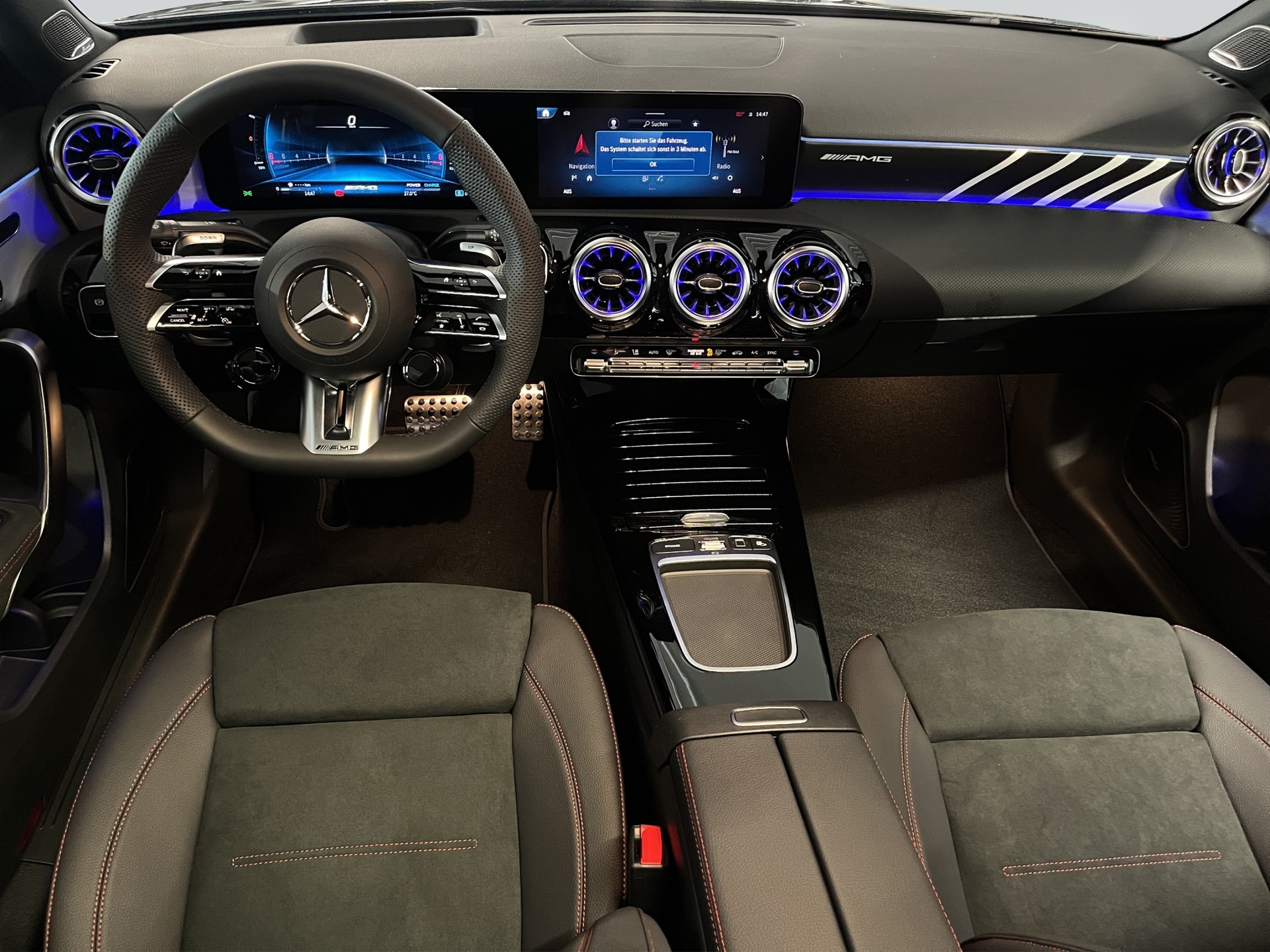 MERCEDES-BENZ A AMG 35 4Matic 8G-DCT - 10