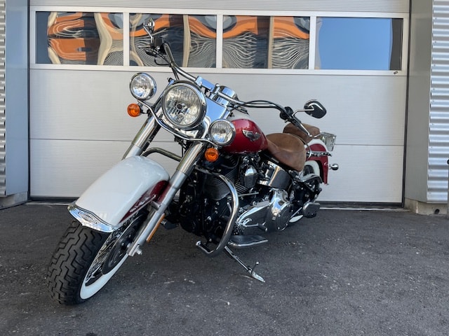 HARLEY-DAVIDSON FLSTN Softail Deluxe ABS - 3