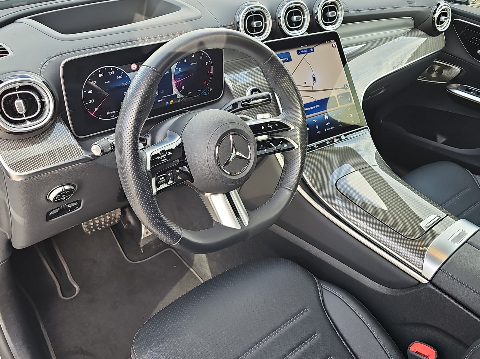 MERCEDES-BENZ GLC 200 4Matic 9G-Tronic - 11