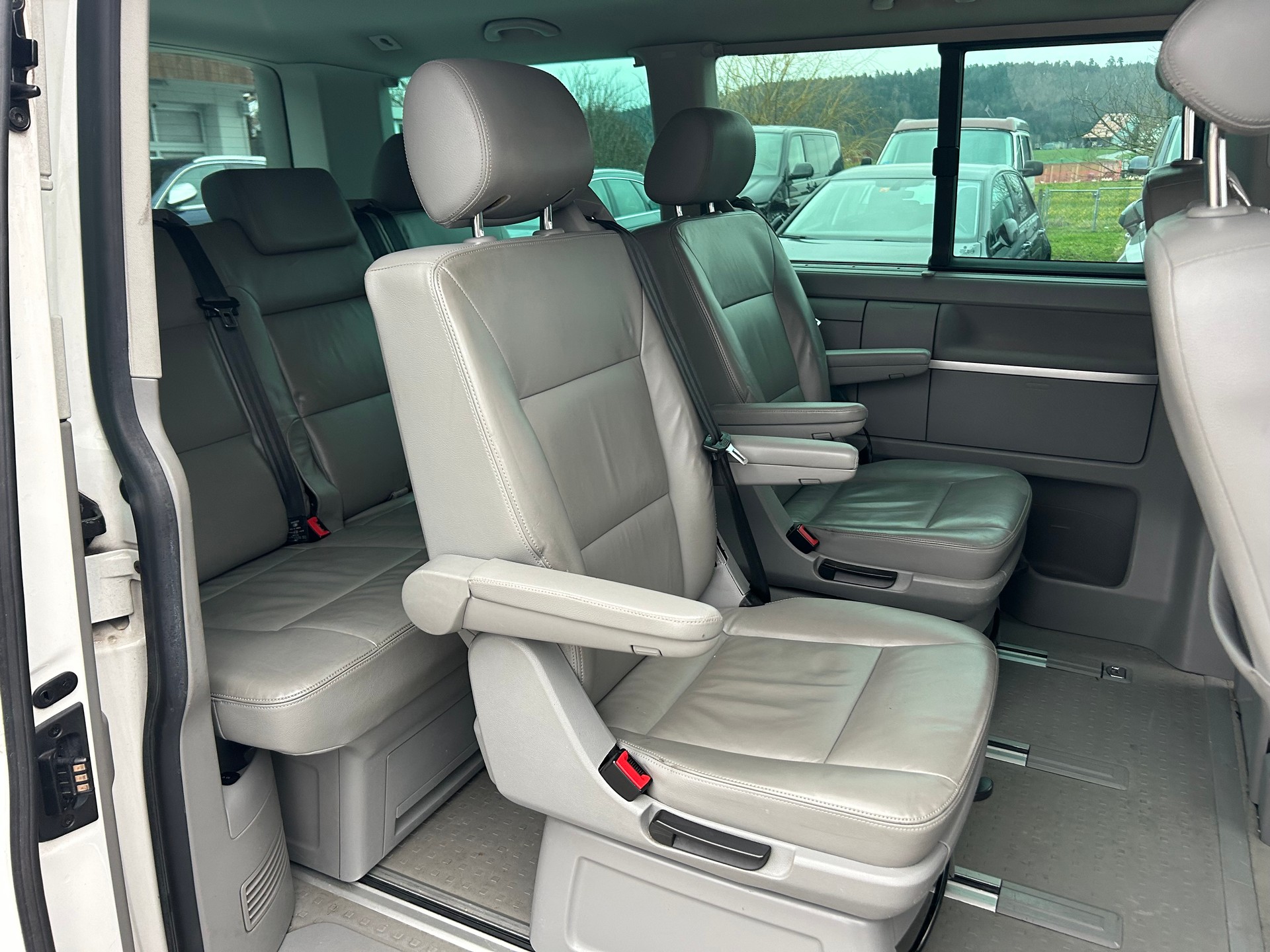 VW T5 Multivan 2.0 Bi-TDI CR Comfortline 4Motion DSG - 10