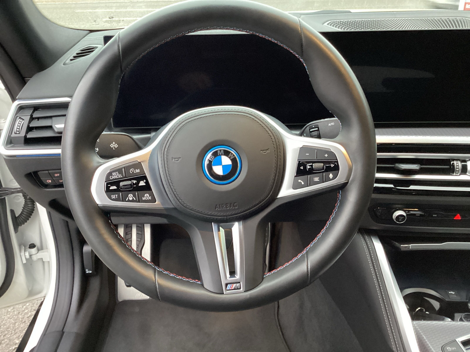 BMW i4 M50 - 13