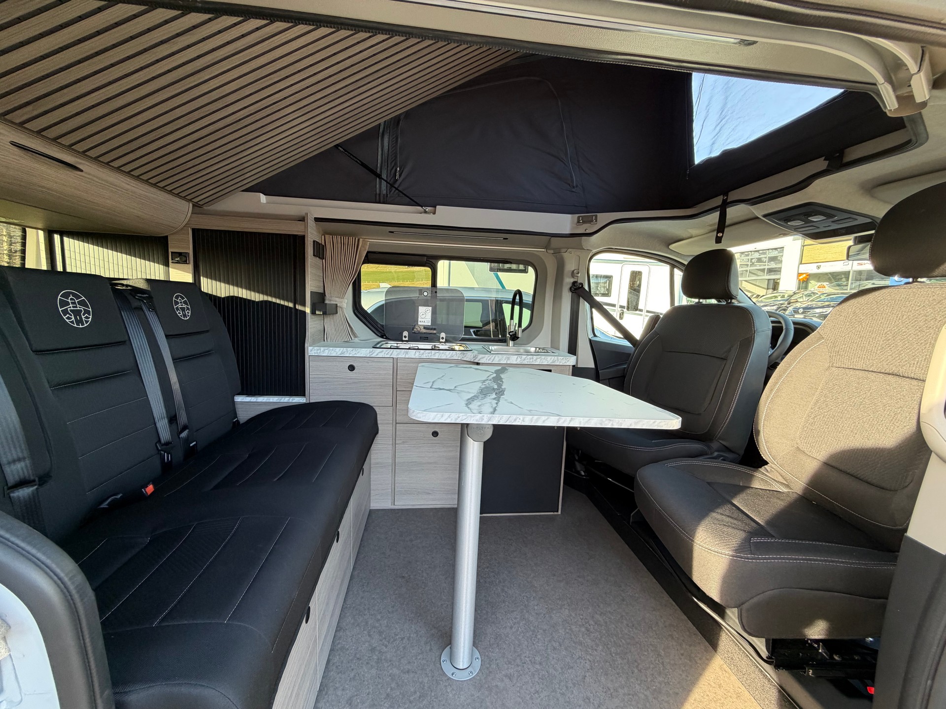 RENAULT Glénan HorizonVan 5 L1 5 places (Batterie Lithium & chauffage diesel) - 6