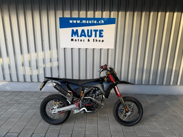 FANTIC XMF 125 Motard Competition - 10