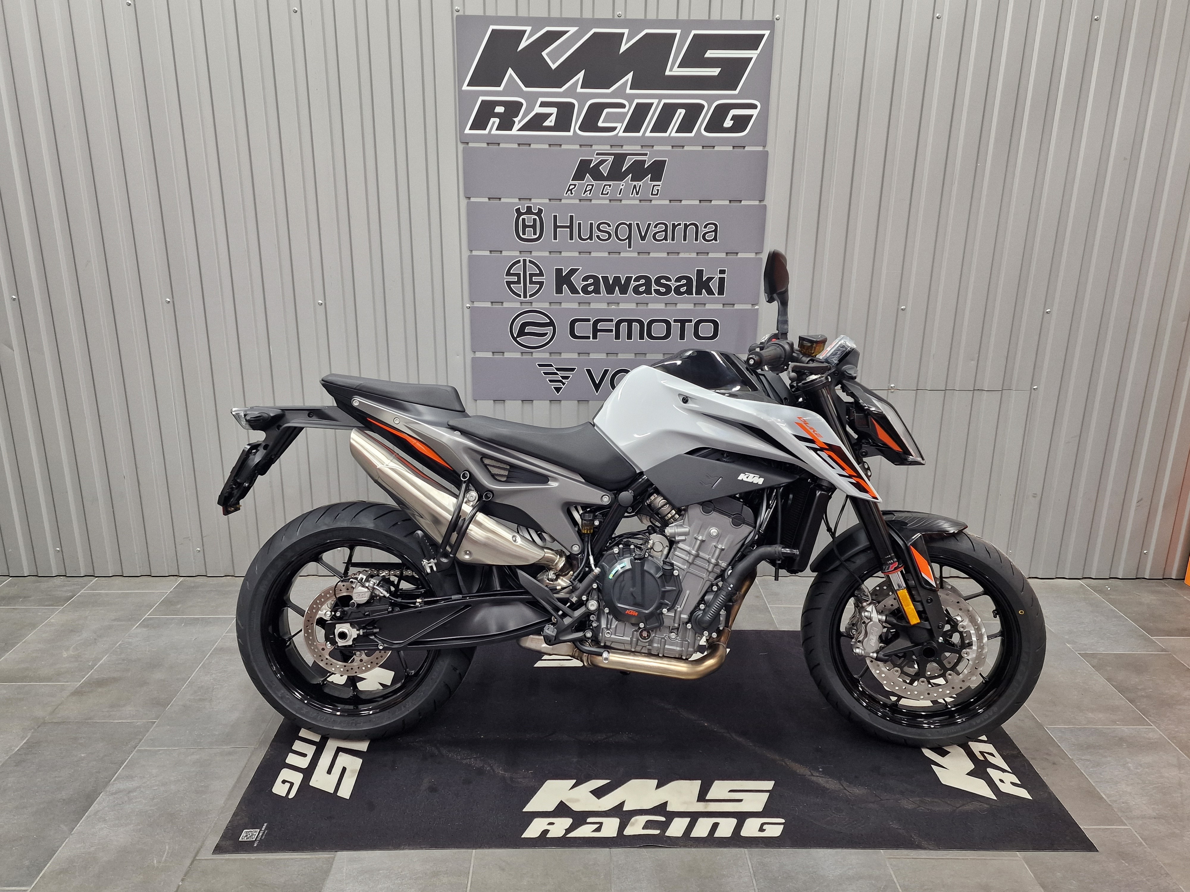 KTM 790 Duke