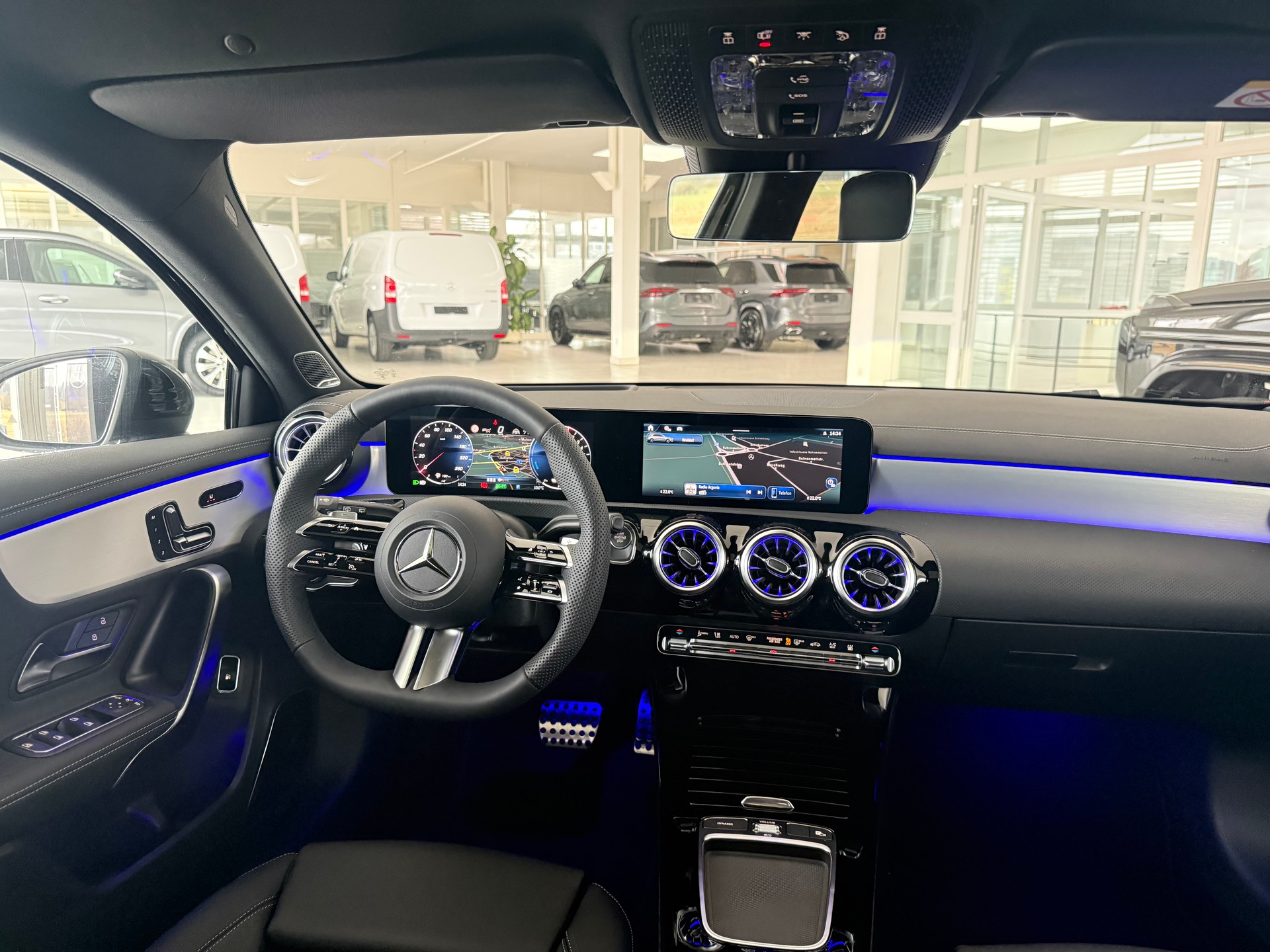 MERCEDES-BENZ A 250 e AMG Line EQ Star 8G-DCT ***TAGESZULASSUNG*** - 6