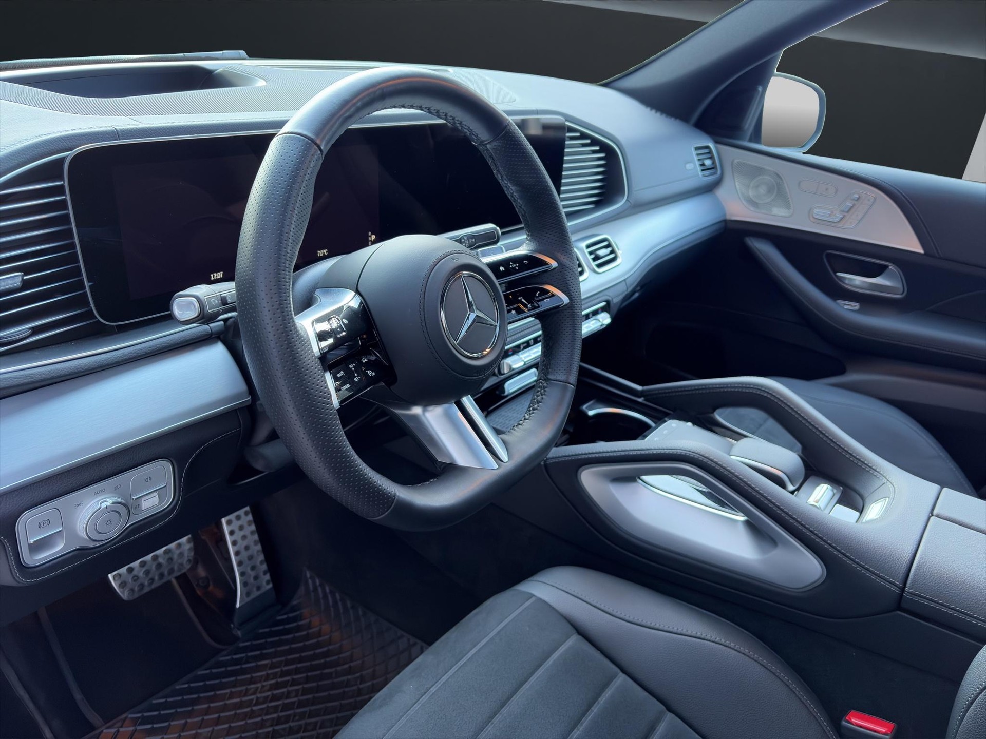 MERCEDES-BENZ GLE 350 de AMG Line 4matic - 6